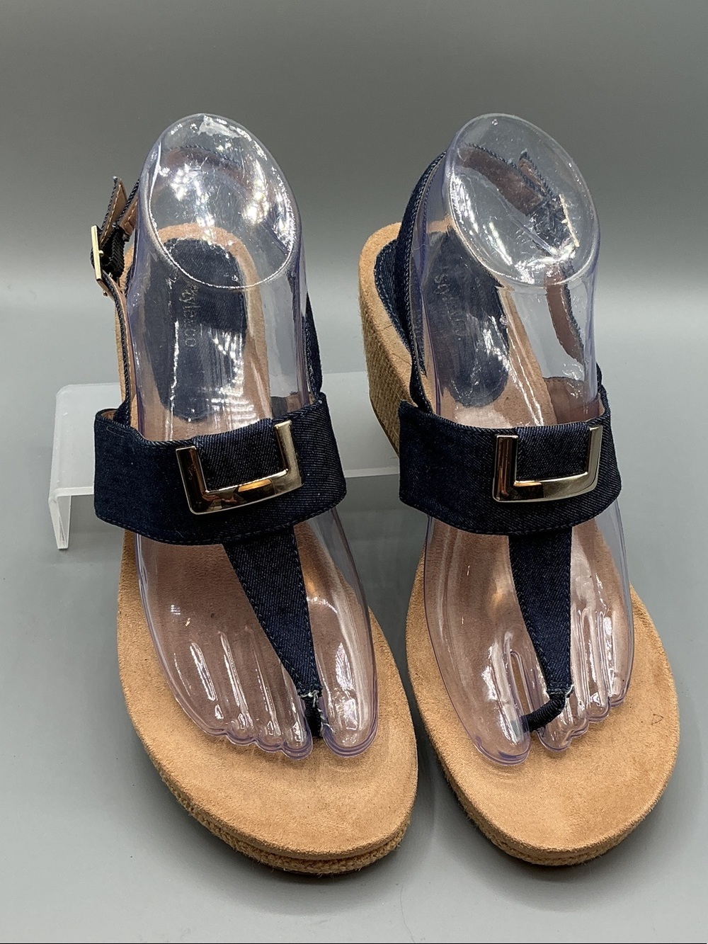 Style & Company Women's Navy Thong Wedge Sandals w/Gold Buckle Detail, size 8.5